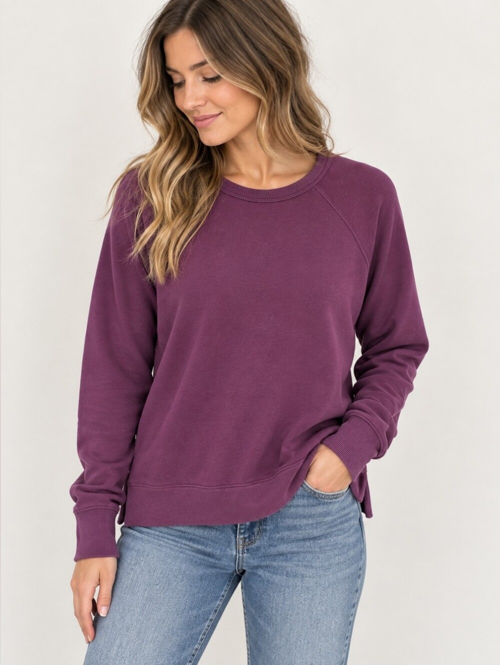 5/$25 Athleta Plum Raglan Sweatshirt